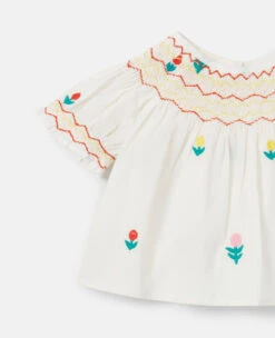 STELLA MCCARTNEY Dreamy Flower Embroidery Smocked Top And Bloomers Set 7 STELLA MCCARTNEY Dreamy Flower Embroidery Smocked Top And Bloomers Set -Stella Mccartney Store 275948159b0c2696526a9a6a0e8a23da62e0731f K01542PK04398434 G