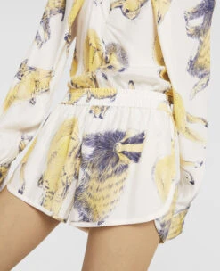 STELLA MCCARTNEY Rewild Fauna Print Silk Shorts 9 STELLA MCCARTNEY Rewild Fauna Print Silk Shorts -Stella Mccartney Store 375e9d83c7ebf5a9a2036cc8662b17cfbb22e709 6400633BS2107003 P