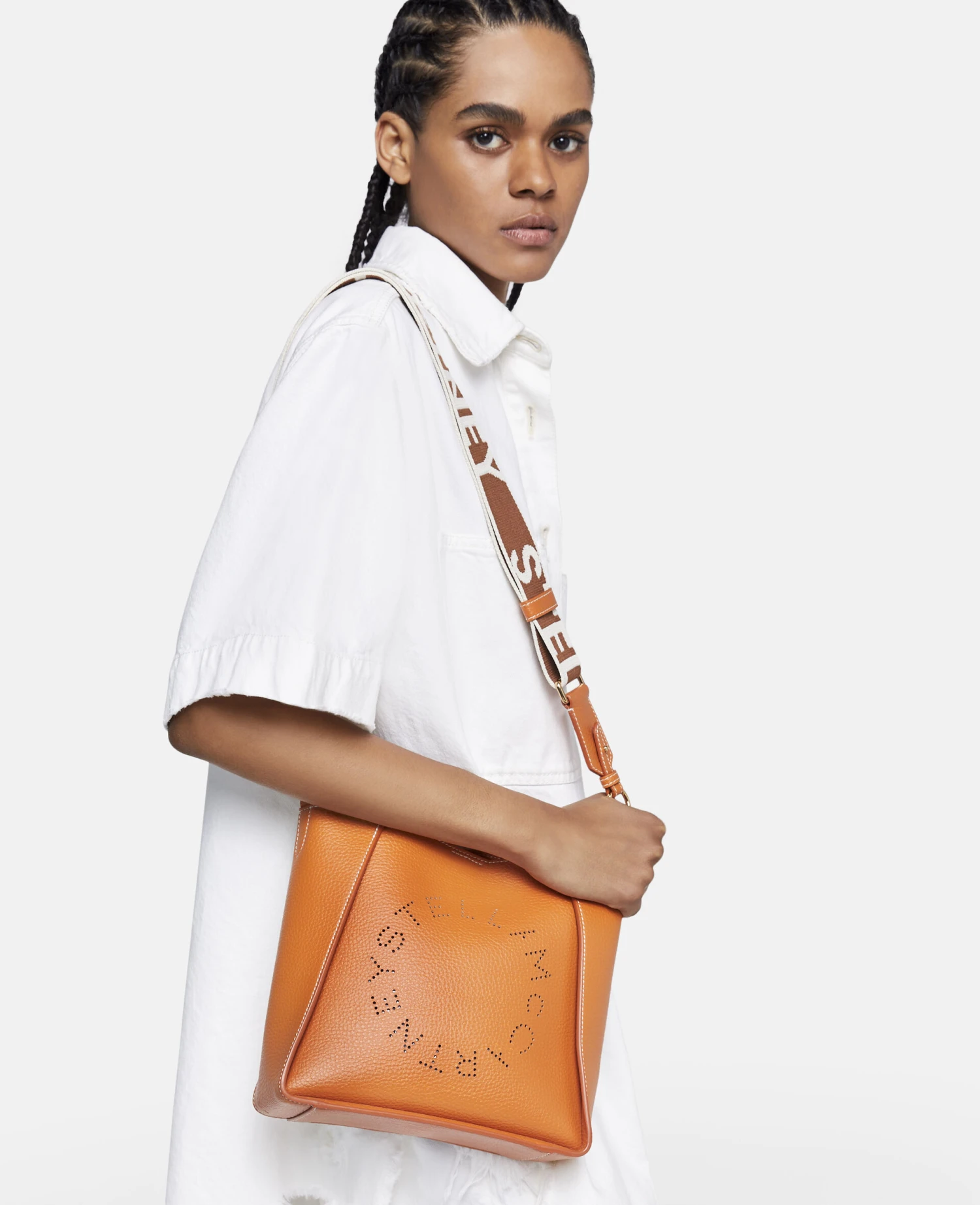 STELLA MCCARTNEY Stella Logo Grainy Alter Mat Shoulder Bag 4 STELLA MCCARTNEY Stella Logo Grainy Alter Mat Shoulder Bag - Image 2