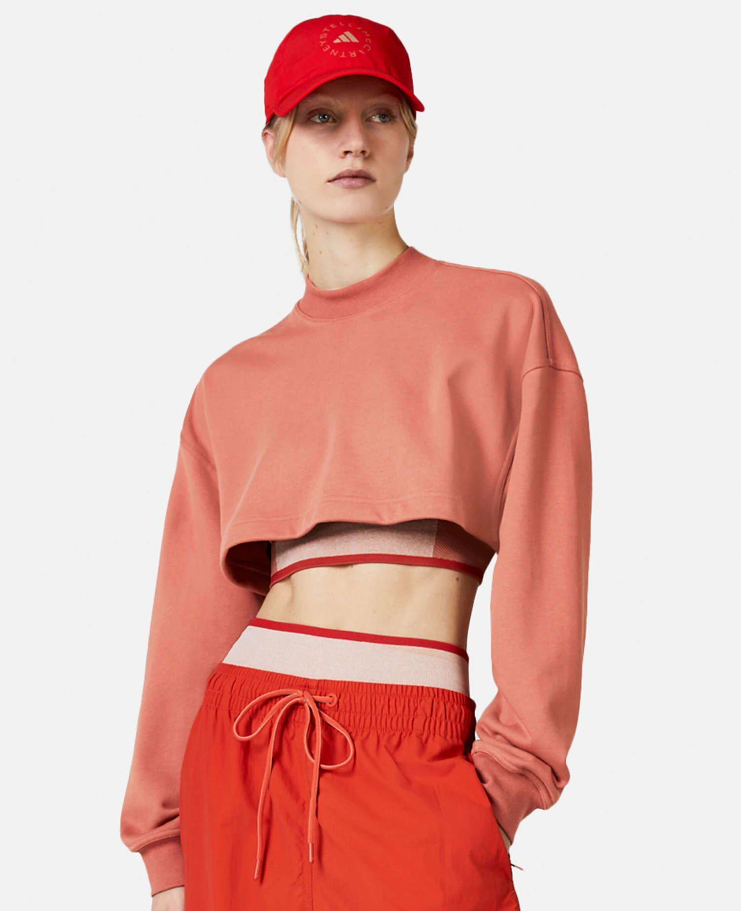 STELLA MCCARTNEY TrueCasuals Ultra Cropped Sweatshirt 6 STELLA MCCARTNEY TrueCasuals Ultra Cropped Sweatshirt - Image 4