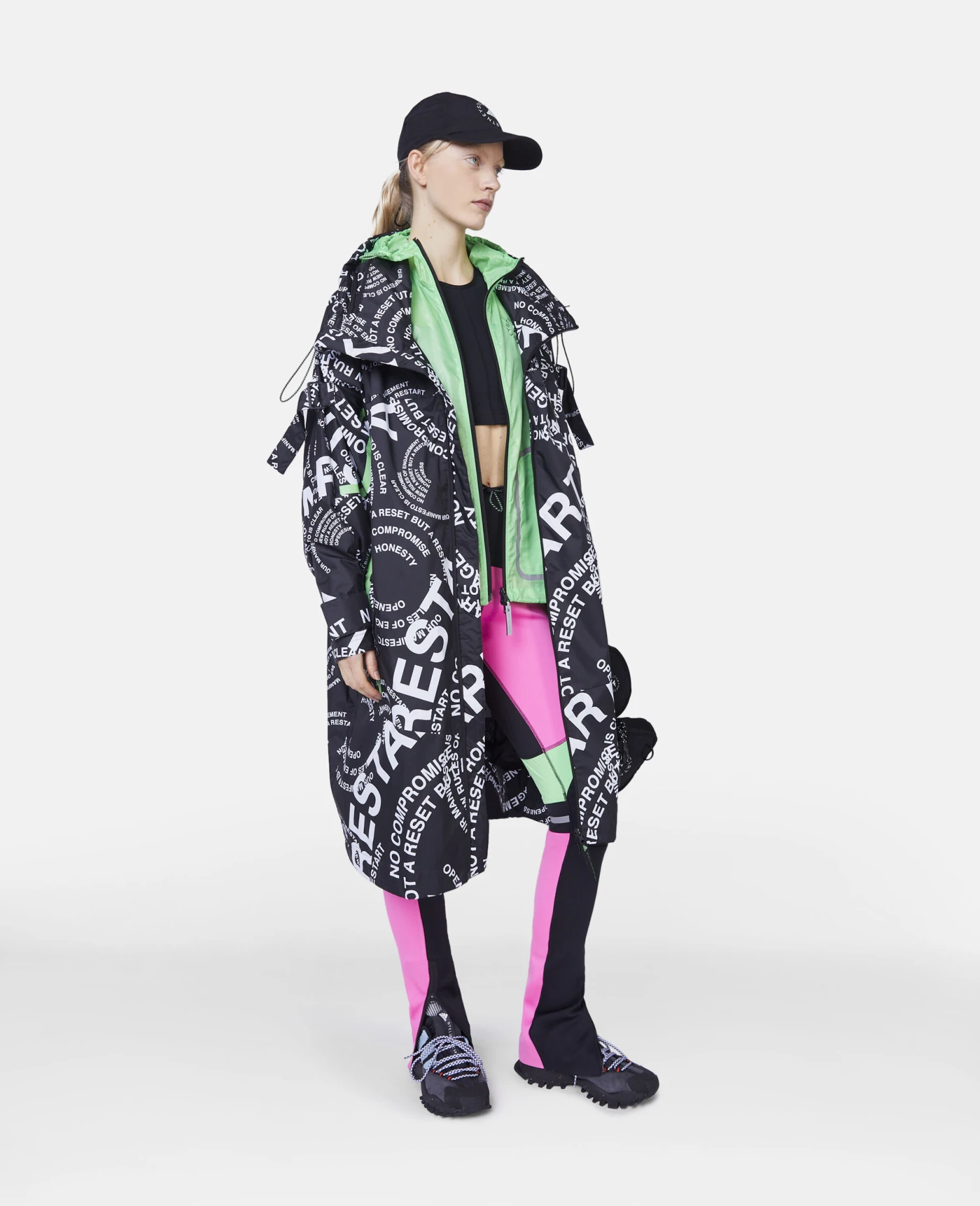 STELLA MCCARTNEY TrueCasuals Lettered Print Packable Long Parka Jacket 4 STELLA MCCARTNEY TrueCasuals Lettered Print Packable Long Parka Jacket - Image 2