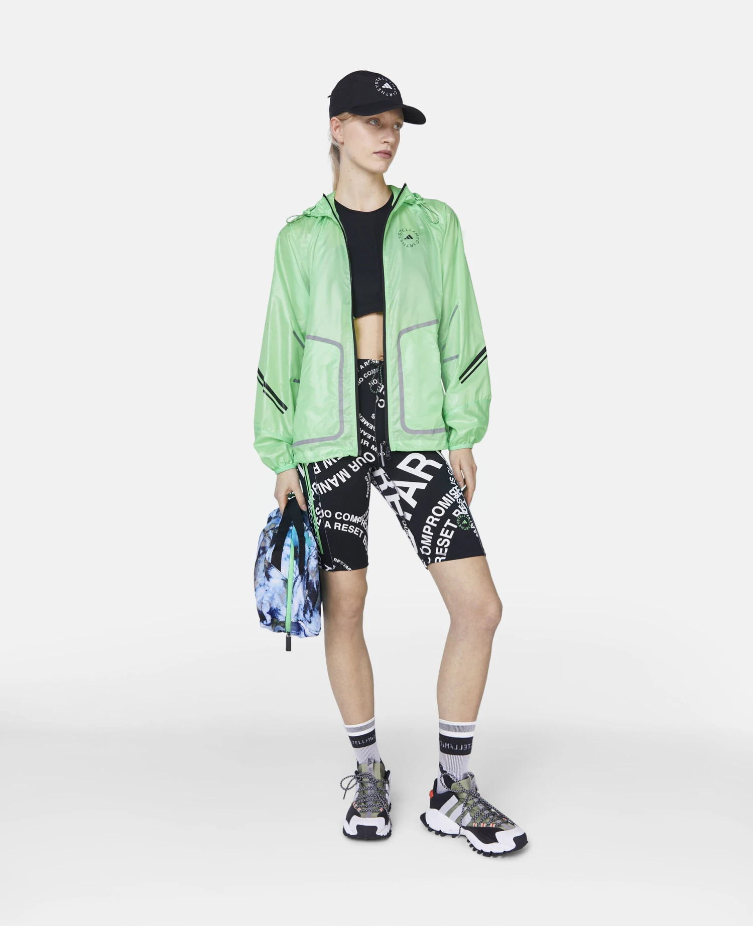 STELLA MCCARTNEY TruePace Reflective Running Jacket 4 STELLA MCCARTNEY TruePace Reflective Running Jacket - Image 2