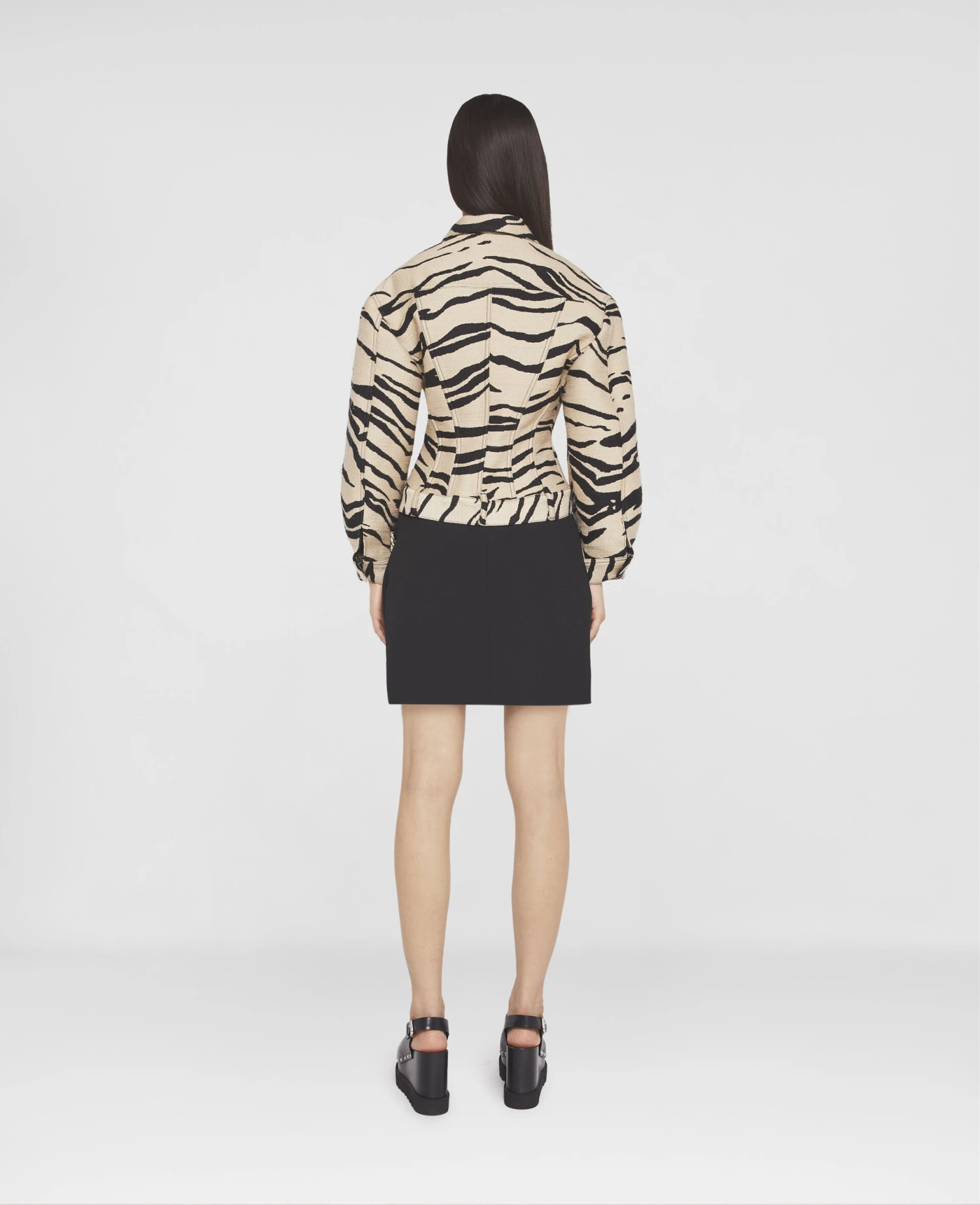 STELLA MCCARTNEY Tiger Print Jacquard Utility Jacket 5 STELLA MCCARTNEY Tiger Print Jacquard Utility Jacket - Image 3