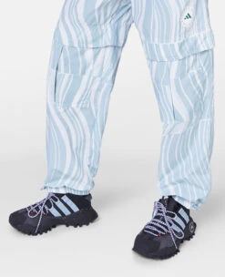 STELLA MCCARTNEY TrueCasuals Hover Float Print Trackpants -Stella Mccartney Store f670129d93bb27e64550bd8df9f383984d525435 9404279999999000 G