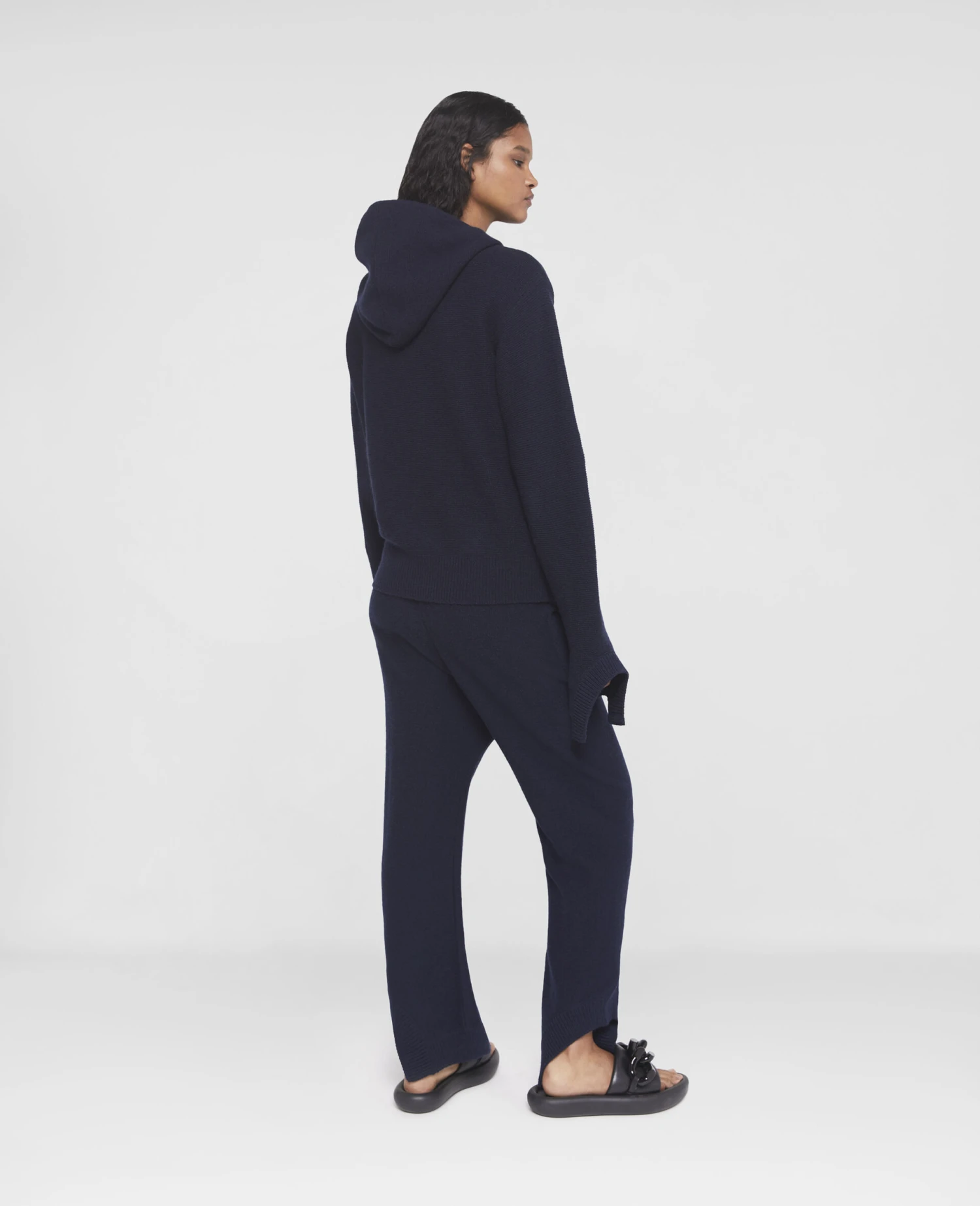 STELLA MCCARTNEY S-Wave Regenerated Cashmere Knitted Trousers 5 STELLA MCCARTNEY S-Wave Regenerated Cashmere Knitted Trousers - Image 3